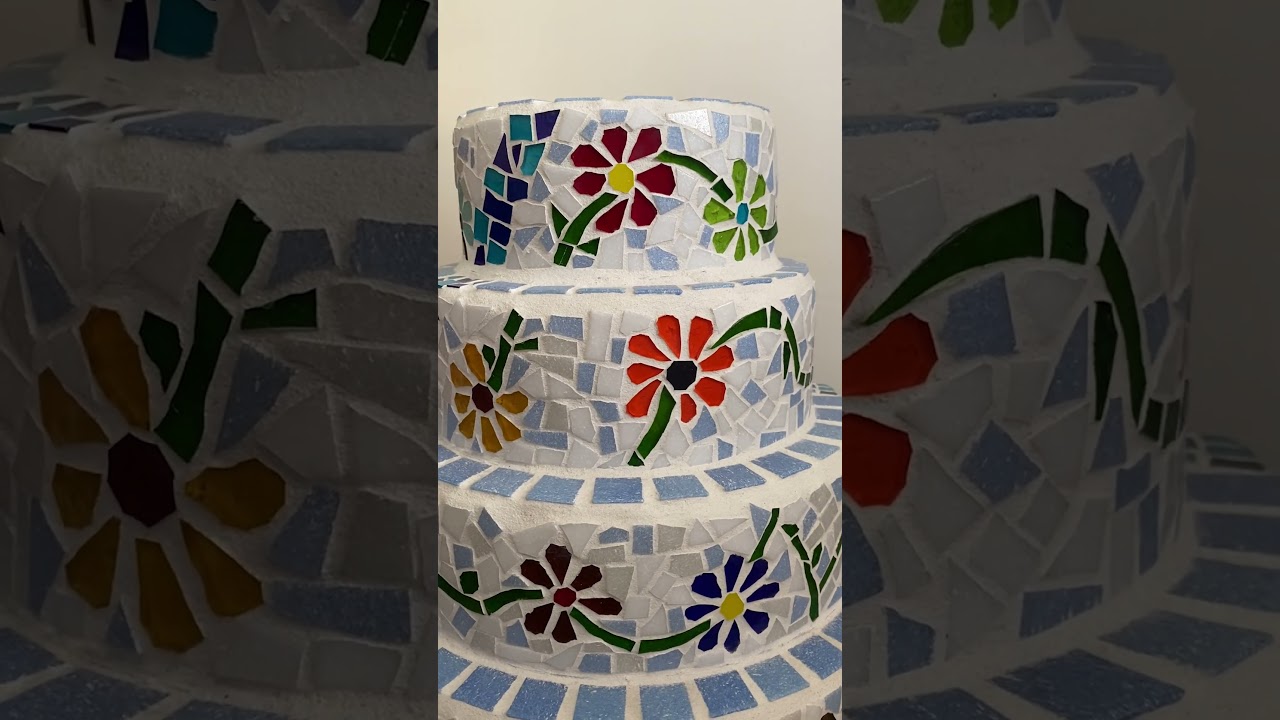 MOSAIC WEDDING CAKE | Made of Stained Glass and Vitreous Tile