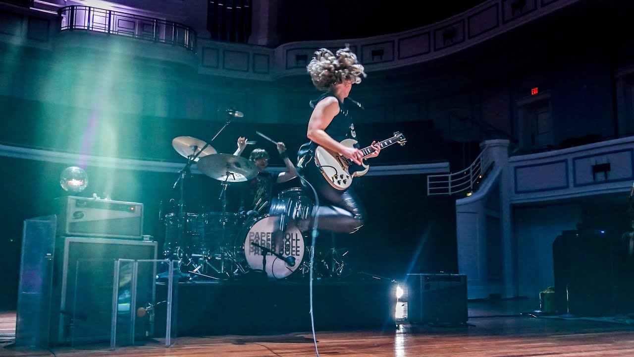 Samantha Fish soaring 