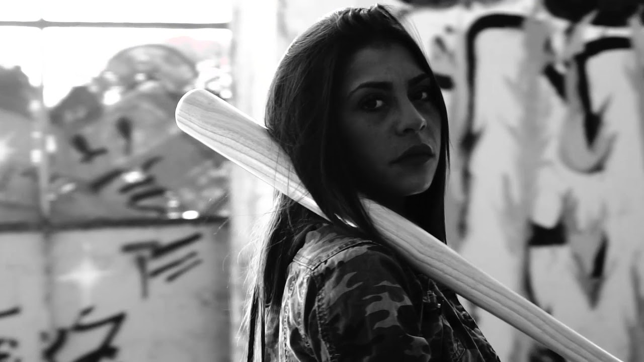 ILL GROSSO - Mattoni (Official Video)