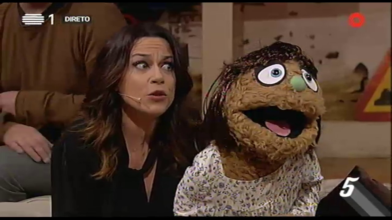 Avenida Q – “A Internet” - 5 Para a Meia-Noite