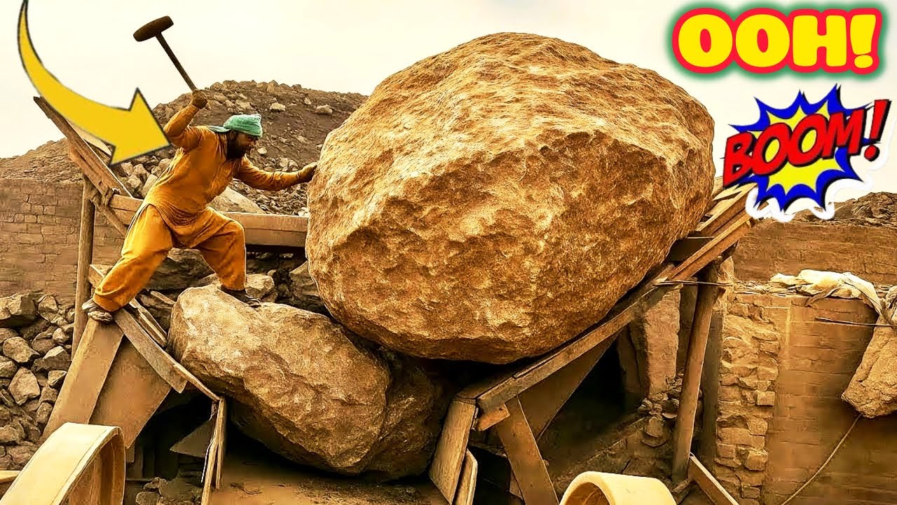 How STONE CRUSHER Works? 🔥 Sand Crushing ASMR - How to CRUSH ROCKS? Heavy Machinery ASMR.