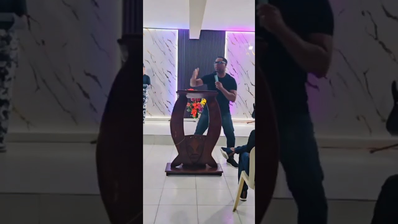 QUIERE EL FUEGO , AREGLA TU ALTAR