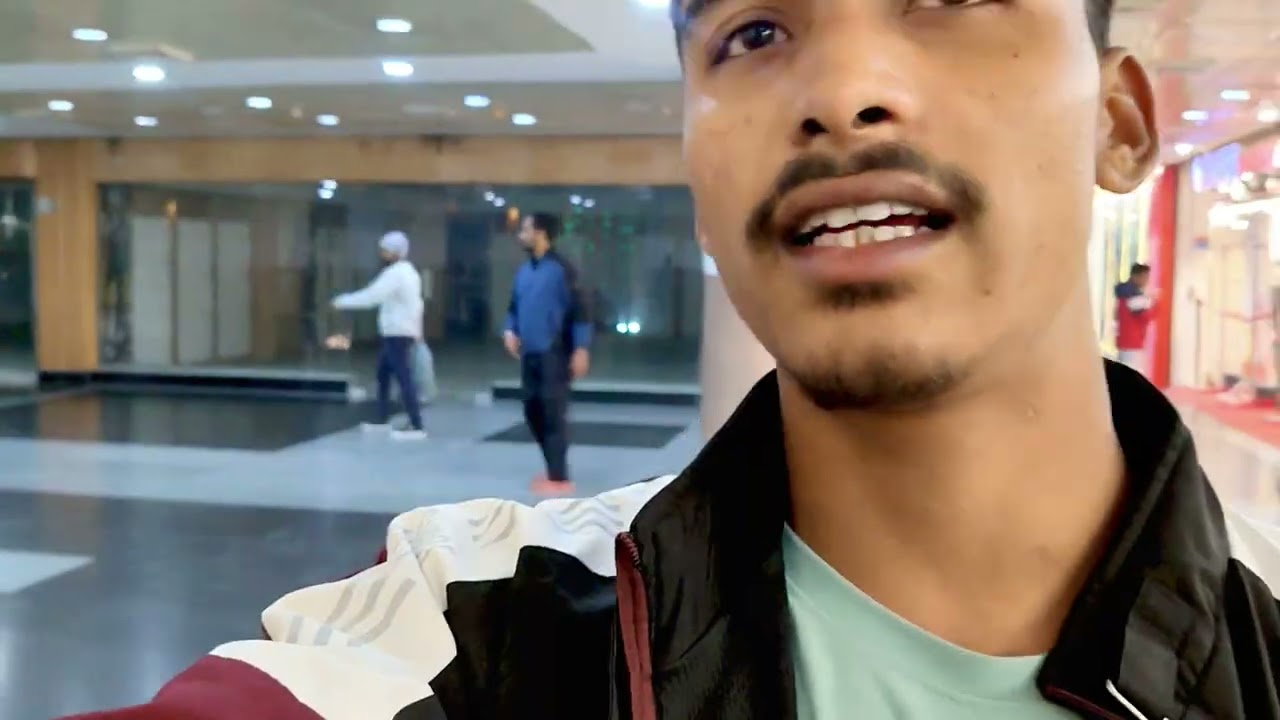 #minivlog #vlog #dailyvideoblog ♥️aaja ko mini vlog Mall ghum gham Video Hara enjoy garnu hola guys 