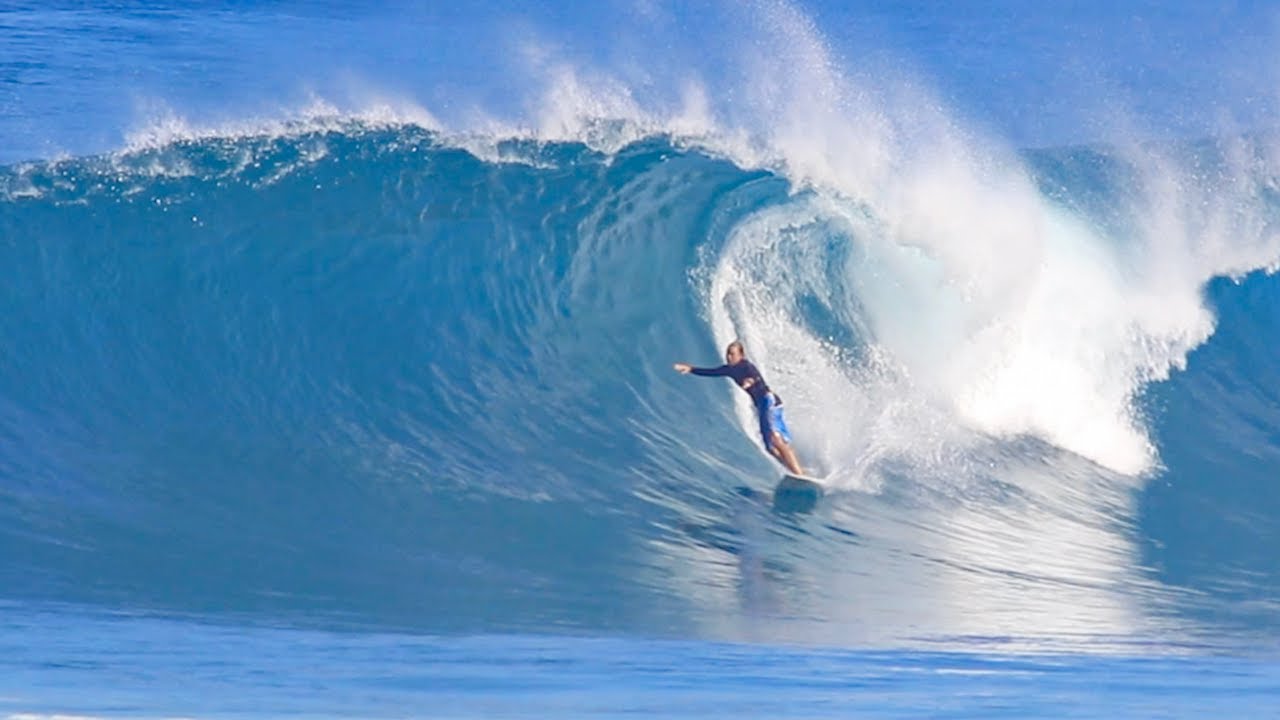 SUPER GLASSY Gas Chambers Pupukea Ehukai Pipe | 1/10/26| North Shore Hawaii
