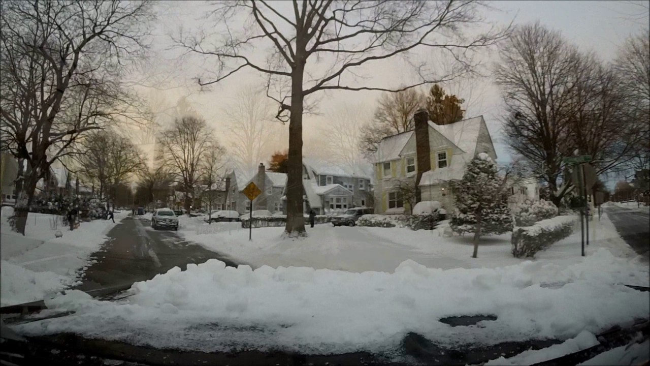 Blizzard of 2017: Village of Stewart Manor, New York  - Sunset Drive