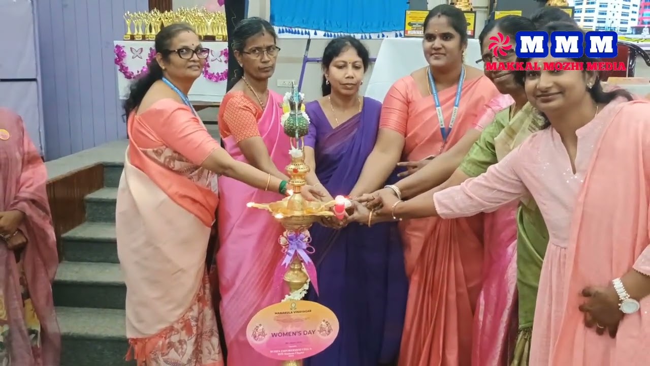 புதுவை எம்.ஐ.டி கல்லூரியில் (மணக்குள விநாயகர் இன்ஸ்டுடியூட் ஆப் டெக்னாலஜி)