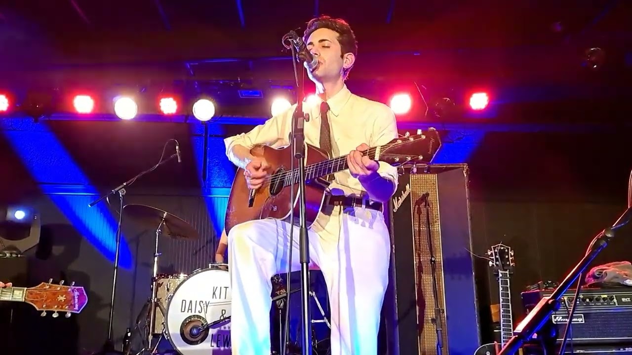 Kitty, Daisy & Lewis ( GBR), Hallenbad Wolfsburg. 24.04.2023