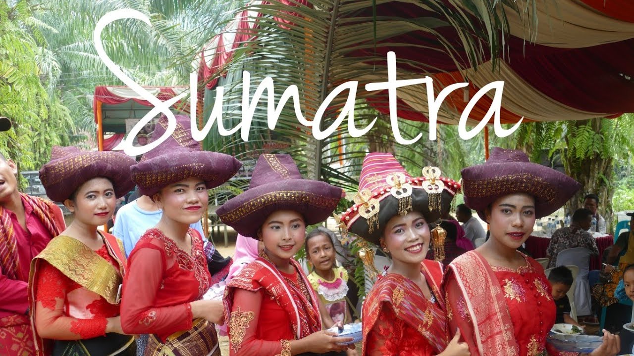 SUMATRA - An island of disappearing rainforest and mysterious Karo  people