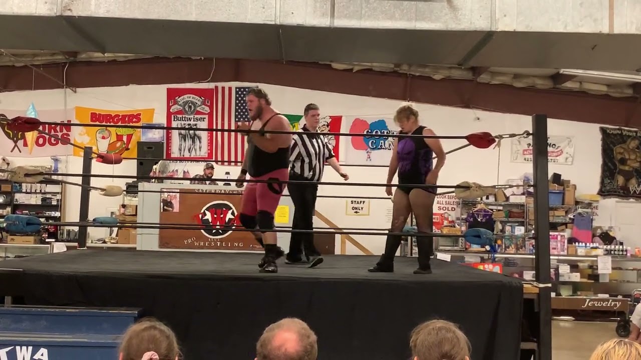 Juicy John Bishop Vs Lindsey Lambert