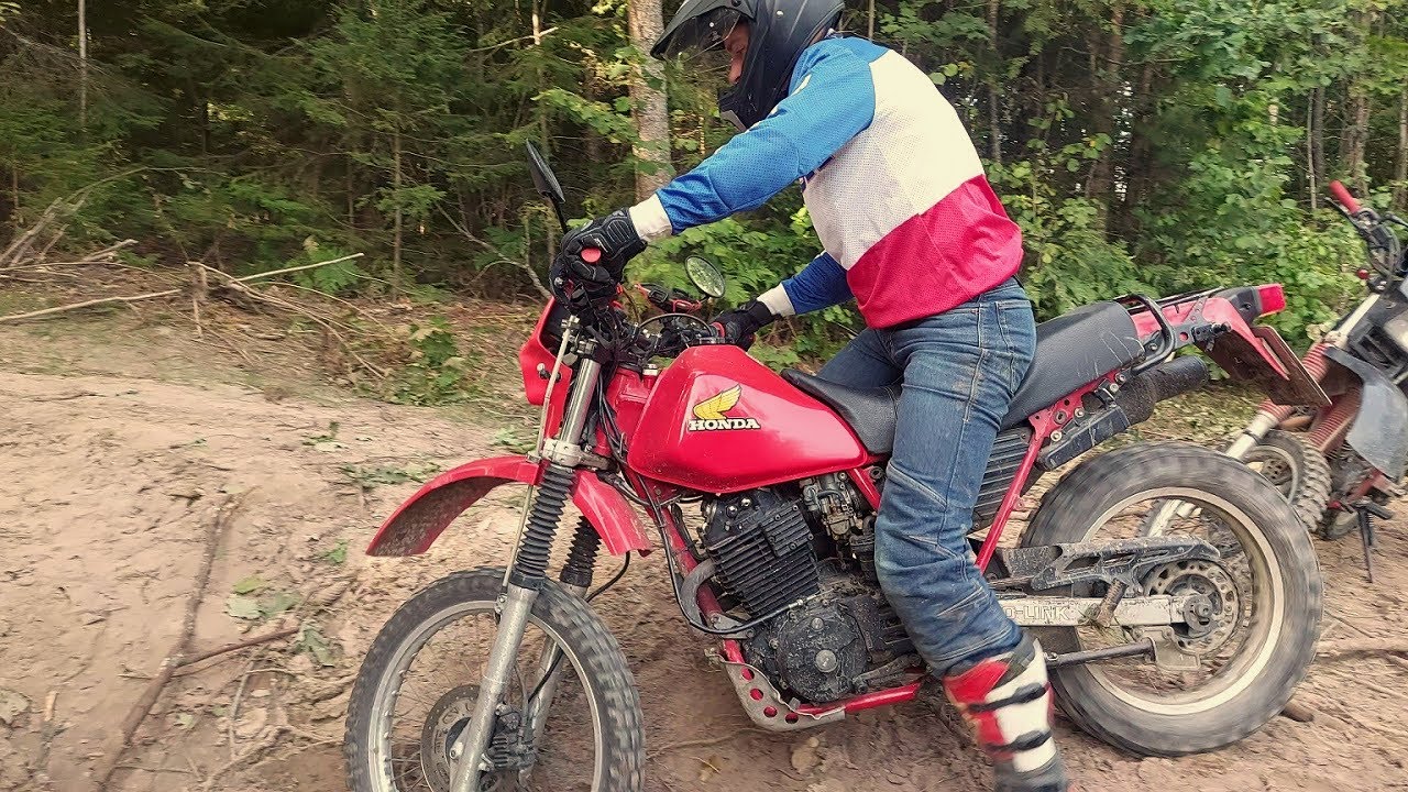 Honda XL600R offroad