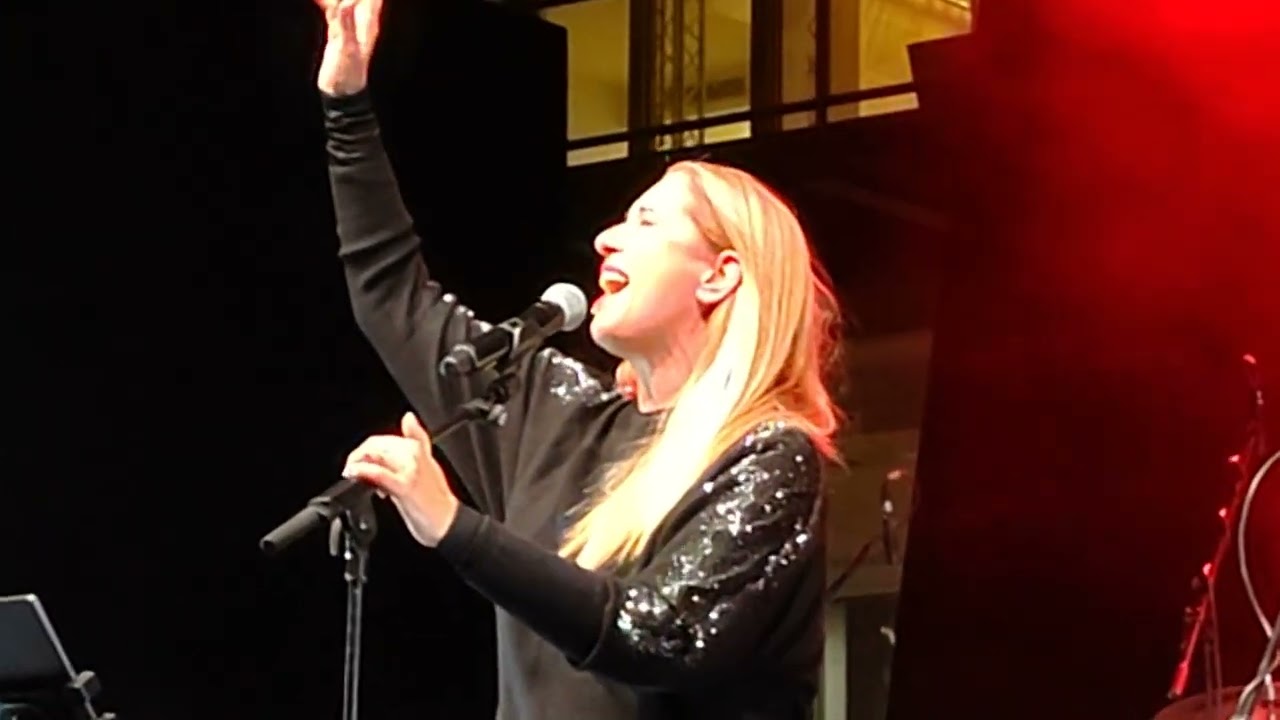 Ginevra di Marco - Canzone arrabbiata - Live Stazioni Lunari Scandicci 31/12/2023