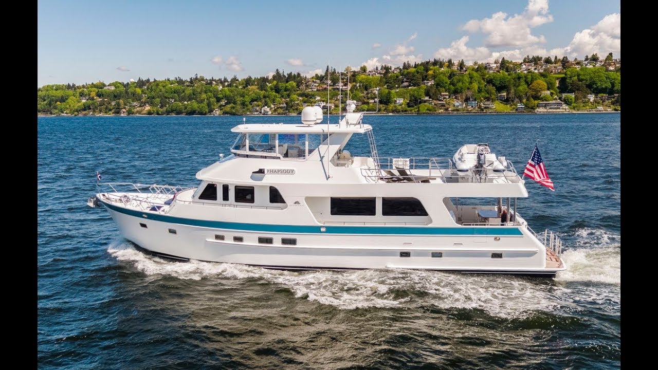 New Outer Reef 700 Motoryacht in the Pacific Northwest