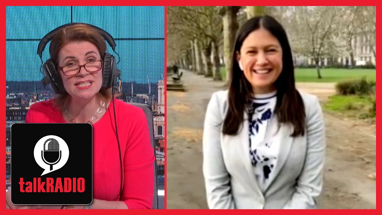 Lisa Nandy MP: It's not patriotic to wrap yourself in the flag, clap for carers then cut their pay
