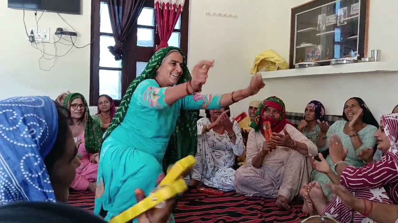 बुढ़ि दूर खड़ी के देखो सत्संग मे आओ ना एक घड़ी बहुत सुंदर भजन है लाइक शेयर सब्सक्राइब करें करो 