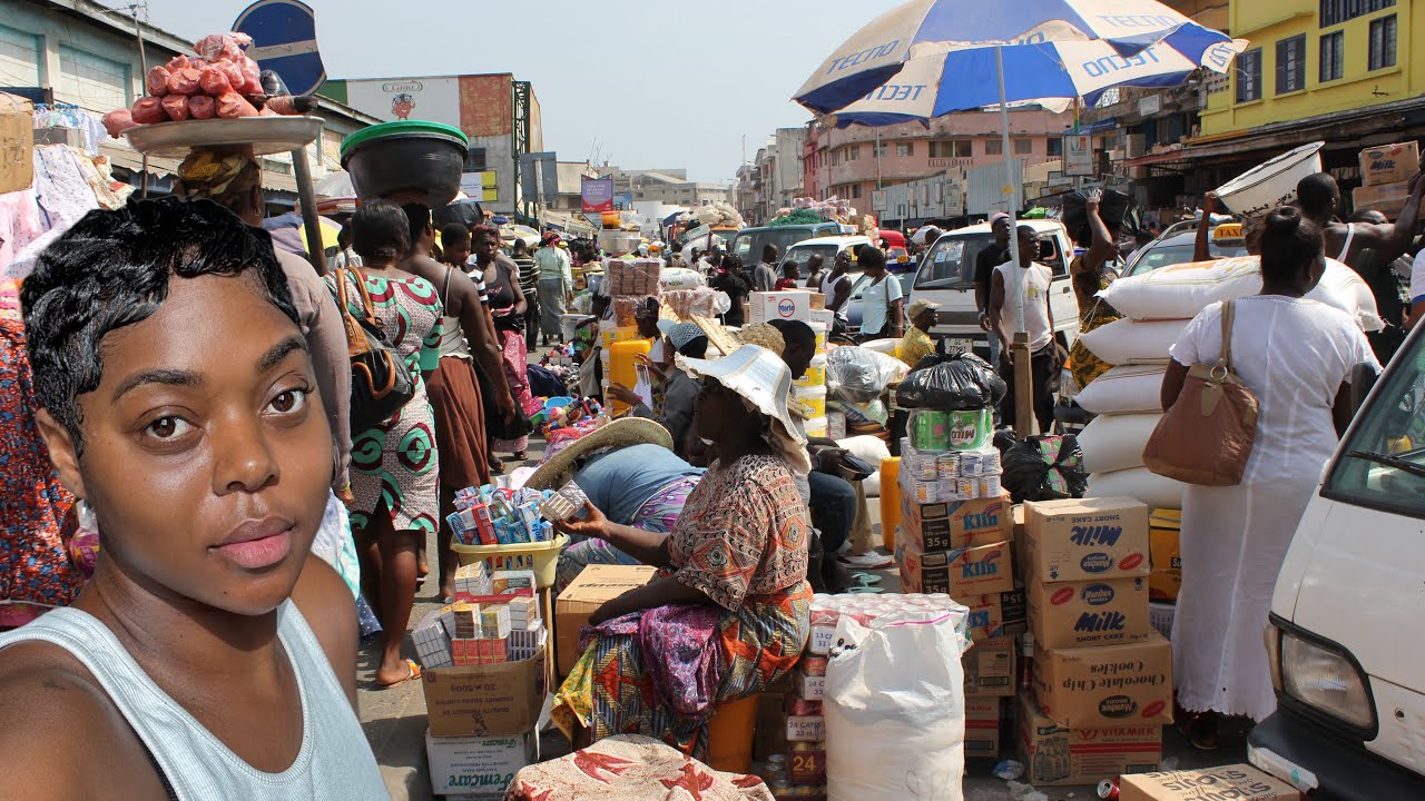 THEY WOULDN’T LEAVE ME ALONE IN GHANA’S BIGGEST MARKET
