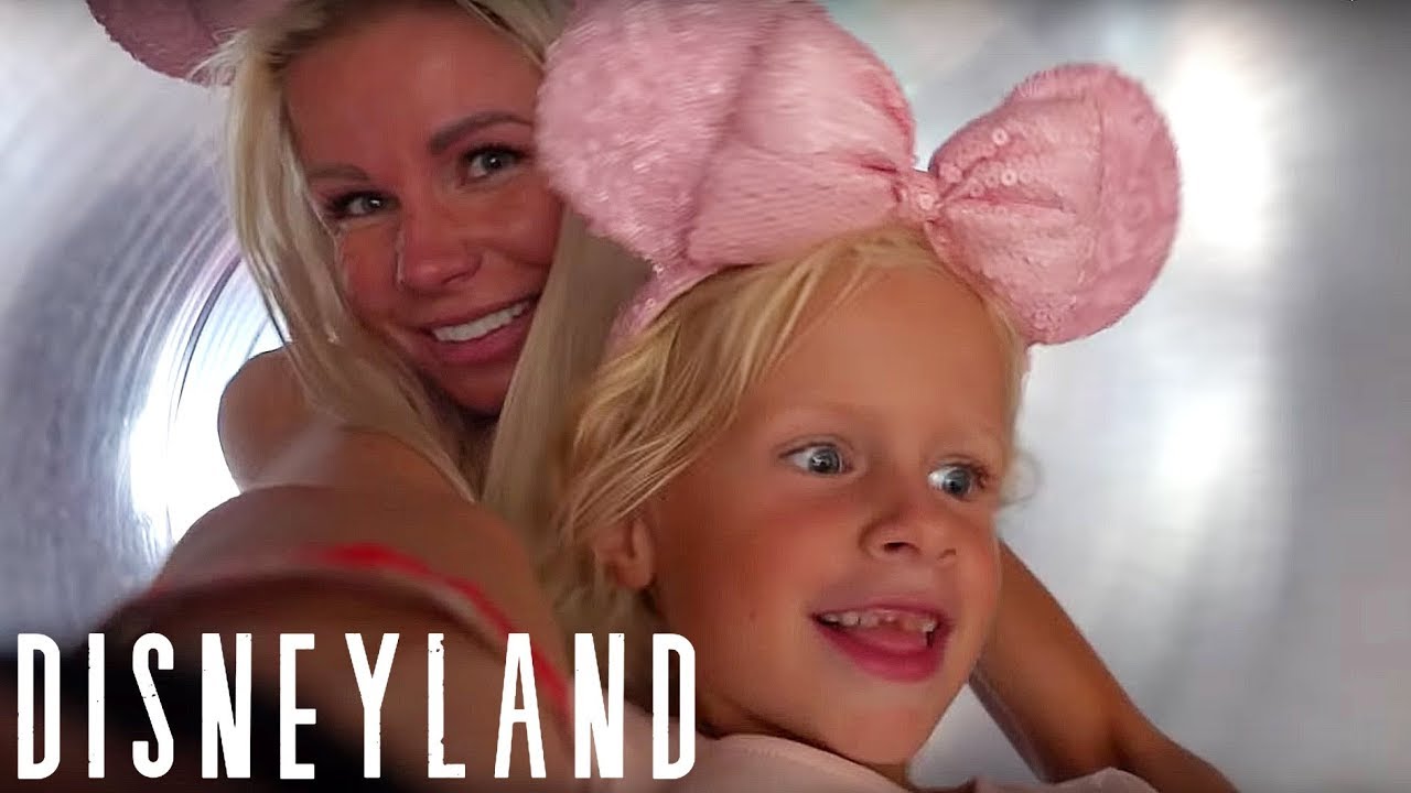 MOM OF 10 GETS IN TROUBLE IN DISNEYLAND
