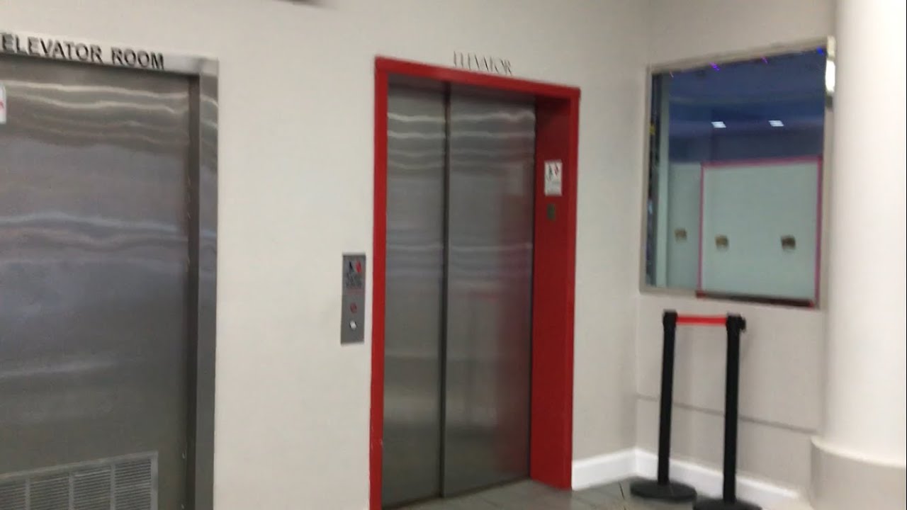 Montgomery Hydraulic Elevator @ Asian Garden Mall, Westminster, CA