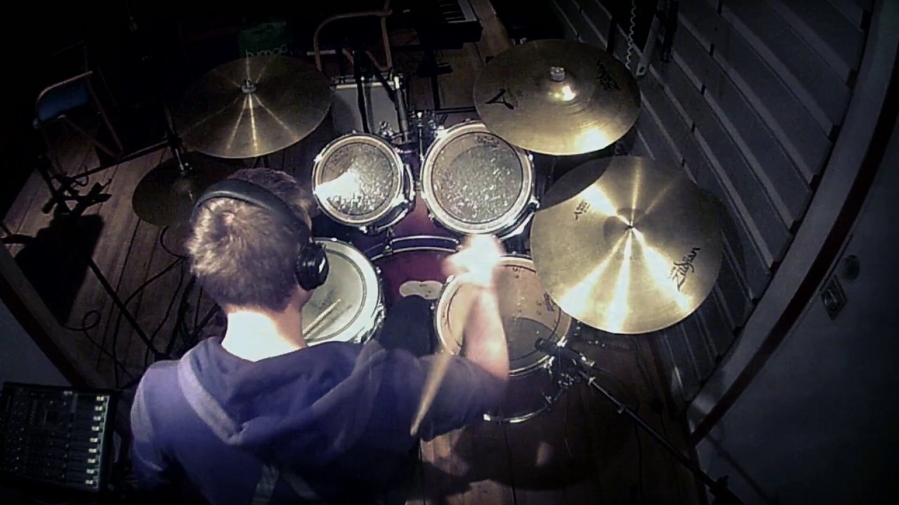 Valdris | Hairspray - Run And Tell That  [Drum Cover]