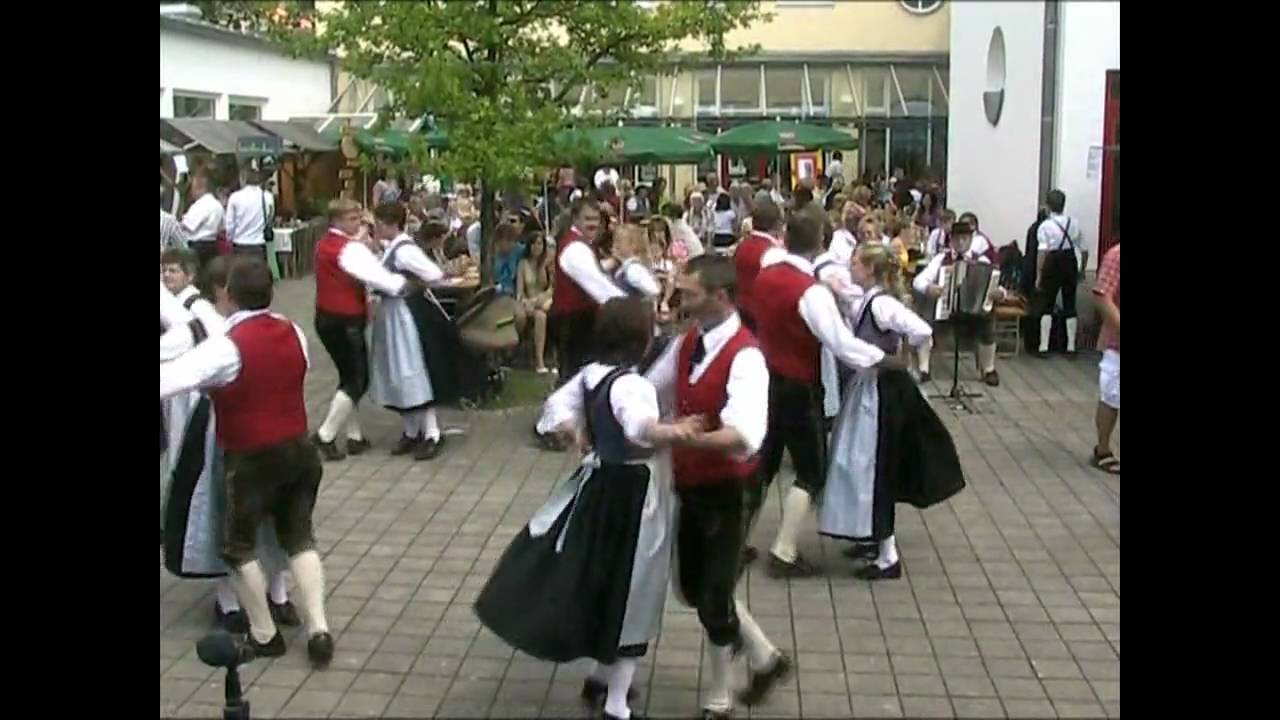 Volkstanz Bayerischer Wald Brauchtum in Bayern, Brauchtumsveranstaltung für den guten Zweck