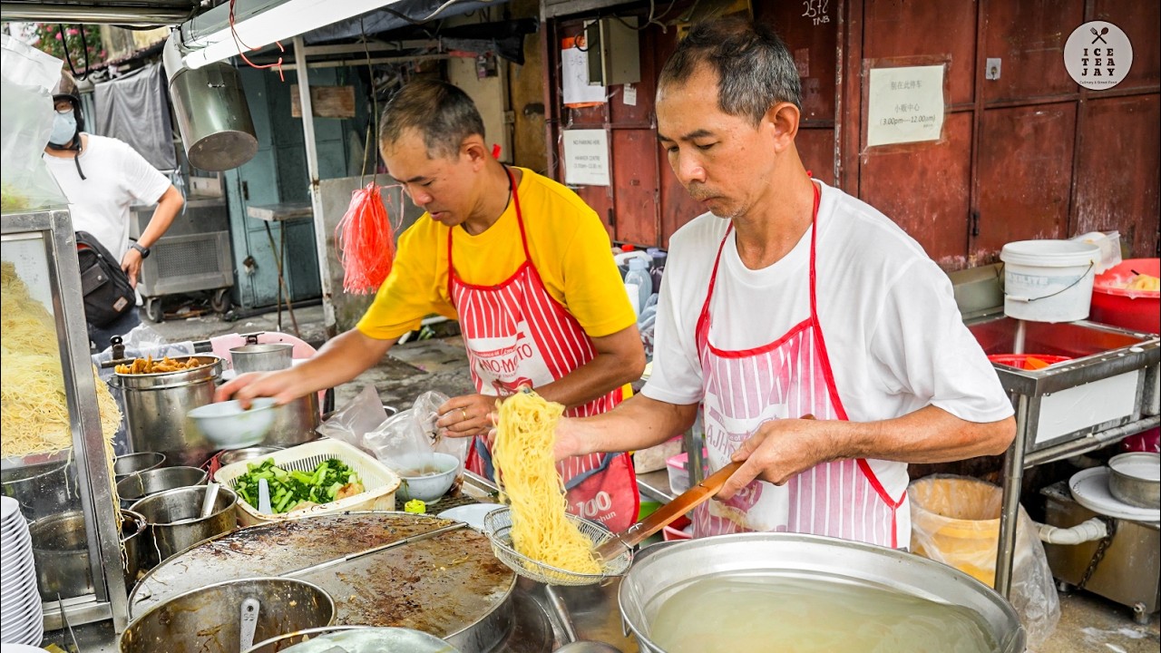 PENANG NOODLES MASTER ! The Best Wonton Noodles in Penang - Malaysian Street Food