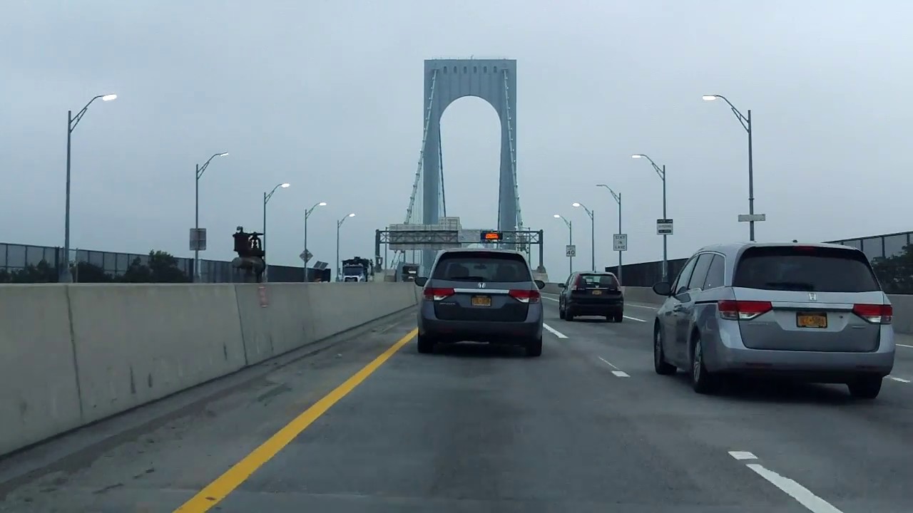 Bronx Whitestone Bridge northbound