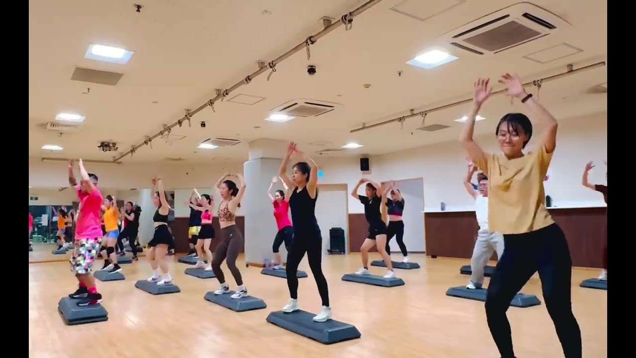 Beat It - Michael Jackson- Step Dance Royal