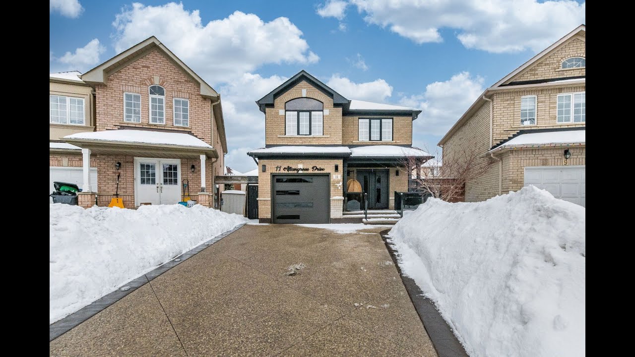 For Sale - 11 Allangrove Drive, Brampton, ON L7A 2M4