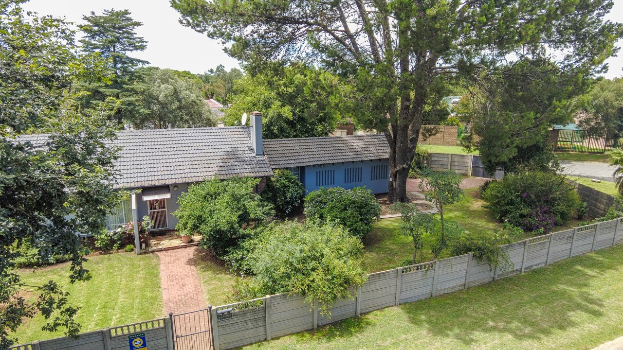 3 Bedroom For Sale | Mackenzie Park