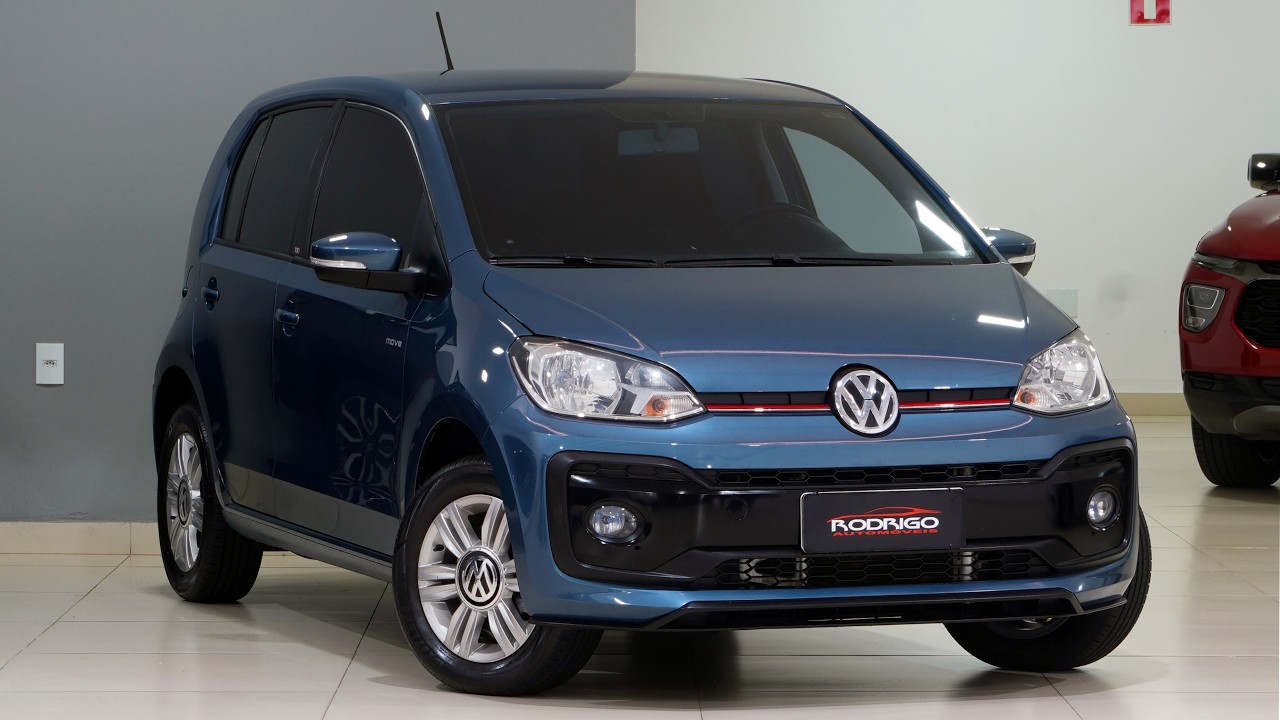 UP TSI 2018 MUITO NOVO à venda na Rodrigo! BAIXA KM, PNEUS NOVOS, PINTURA ORIGINAL E COR EXCLUSIVA!