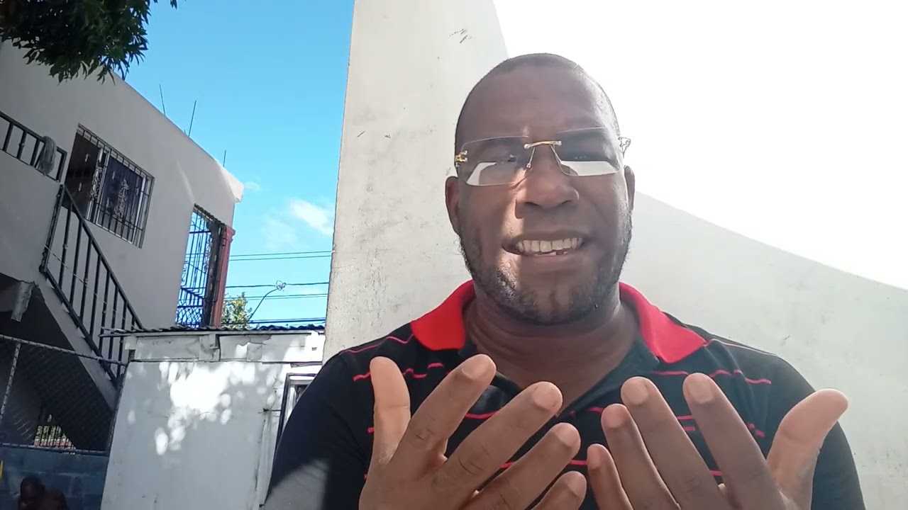 el Nuevo creyente formenta su casa en Una buena basé sólida y le Añade fé y justicia a su creencias