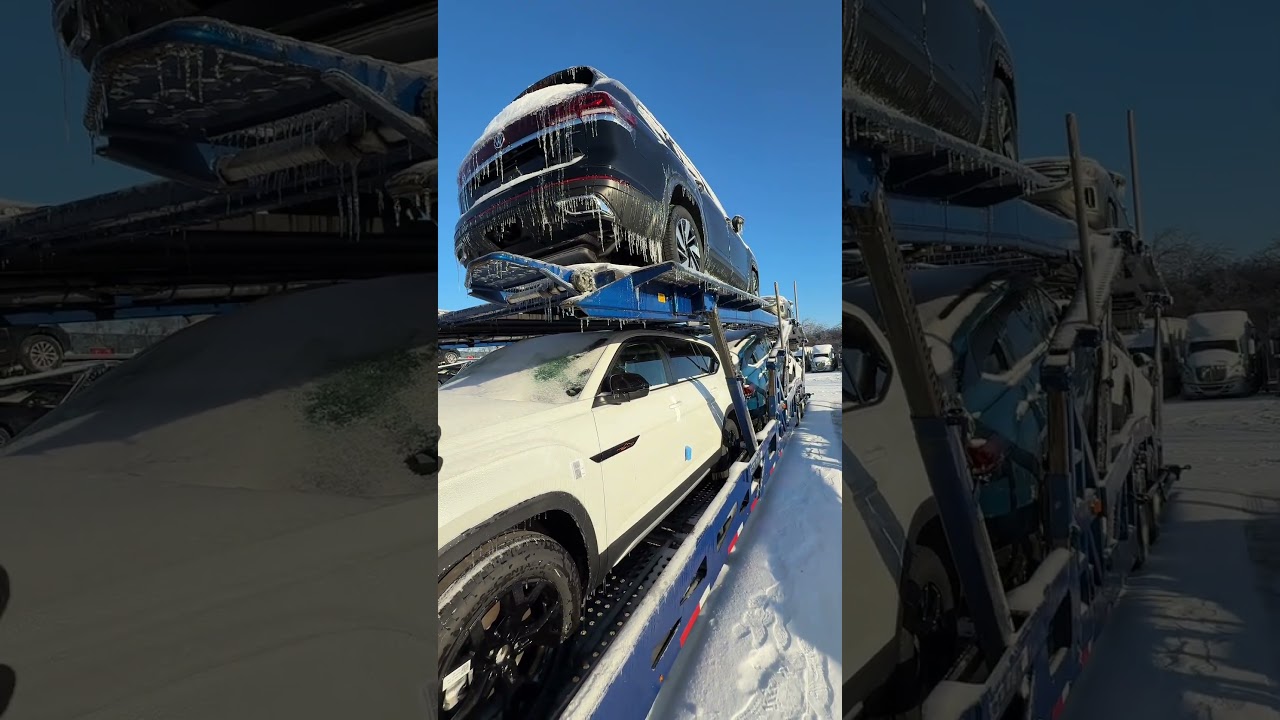 Car hauling after an ice storm #carhauling #TruckDriver #Snowstorm #IceStorm