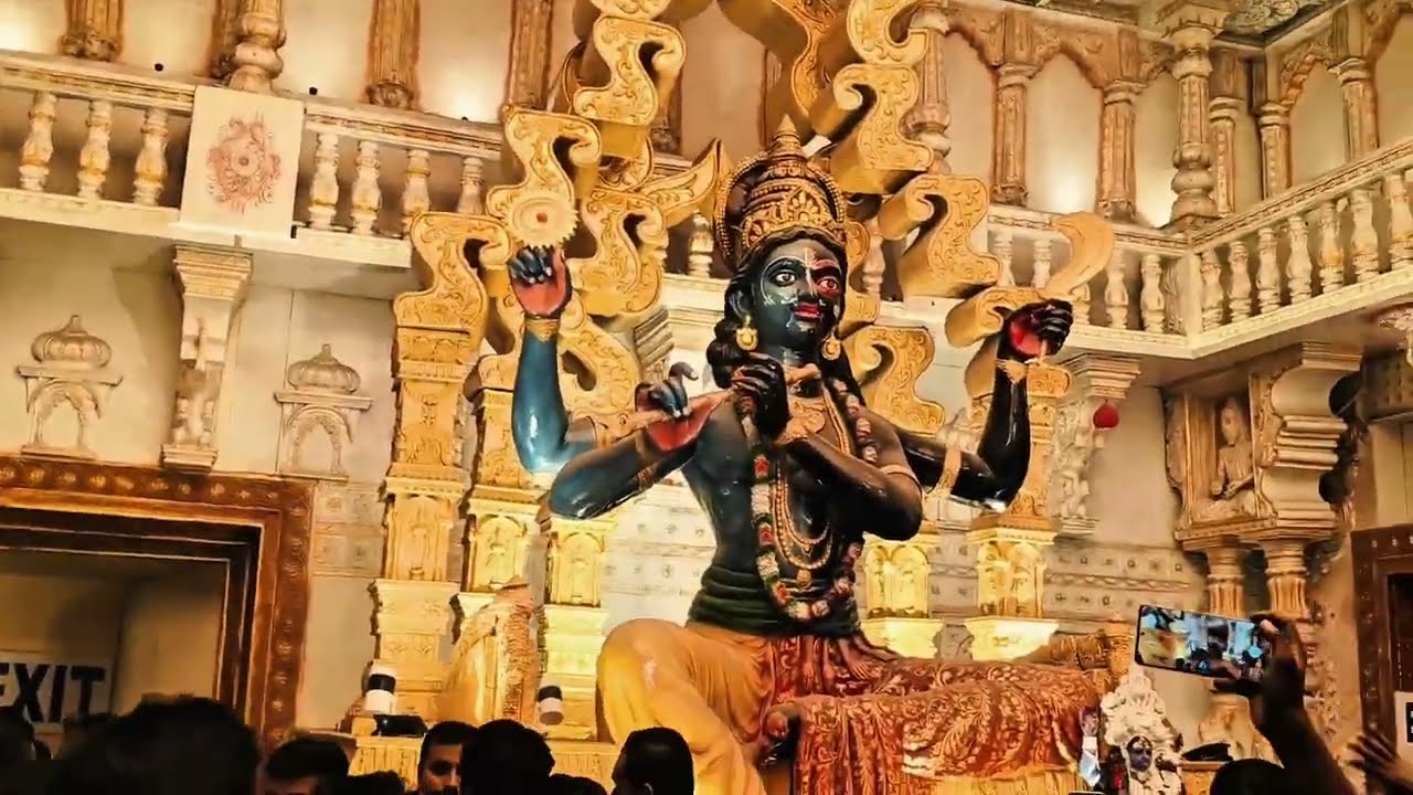 বারাসাত কালী পূজা পেন্ডেল 2025 || বারাসাত কৃষ্ণকালী পেন্ডেল মানুষ এর জনজোয়ার 😯😯 || @BikerArpan01