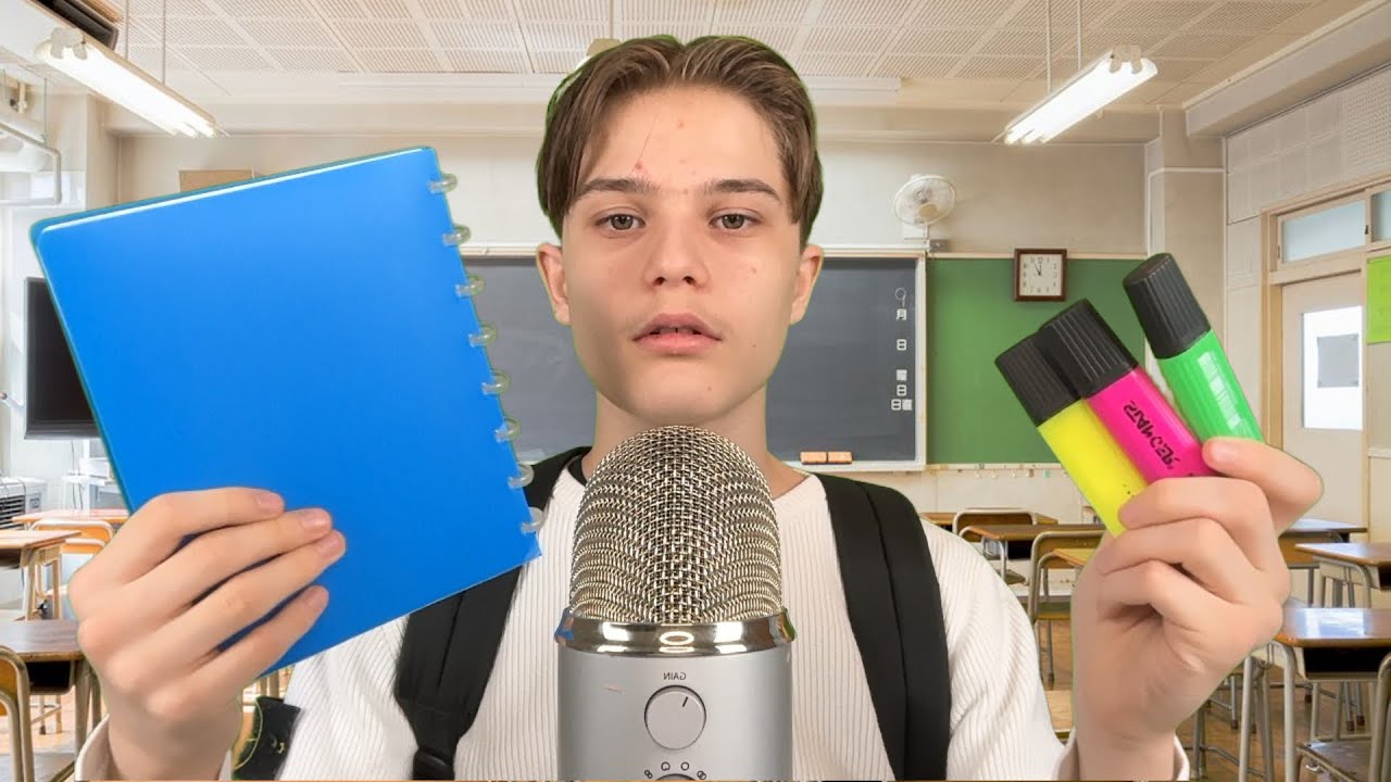 ASMR AT SCHOOL ✏️