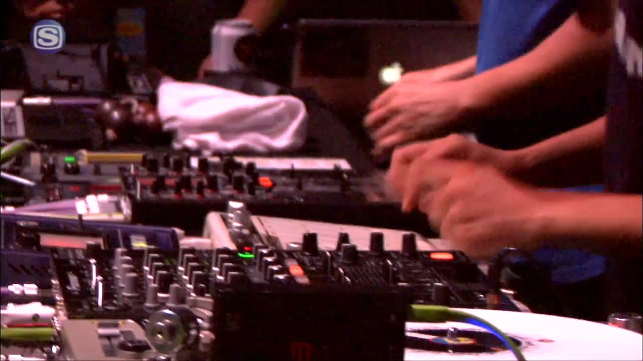 HIFANA - LIVE @ TAICO CLUB camps' 2010