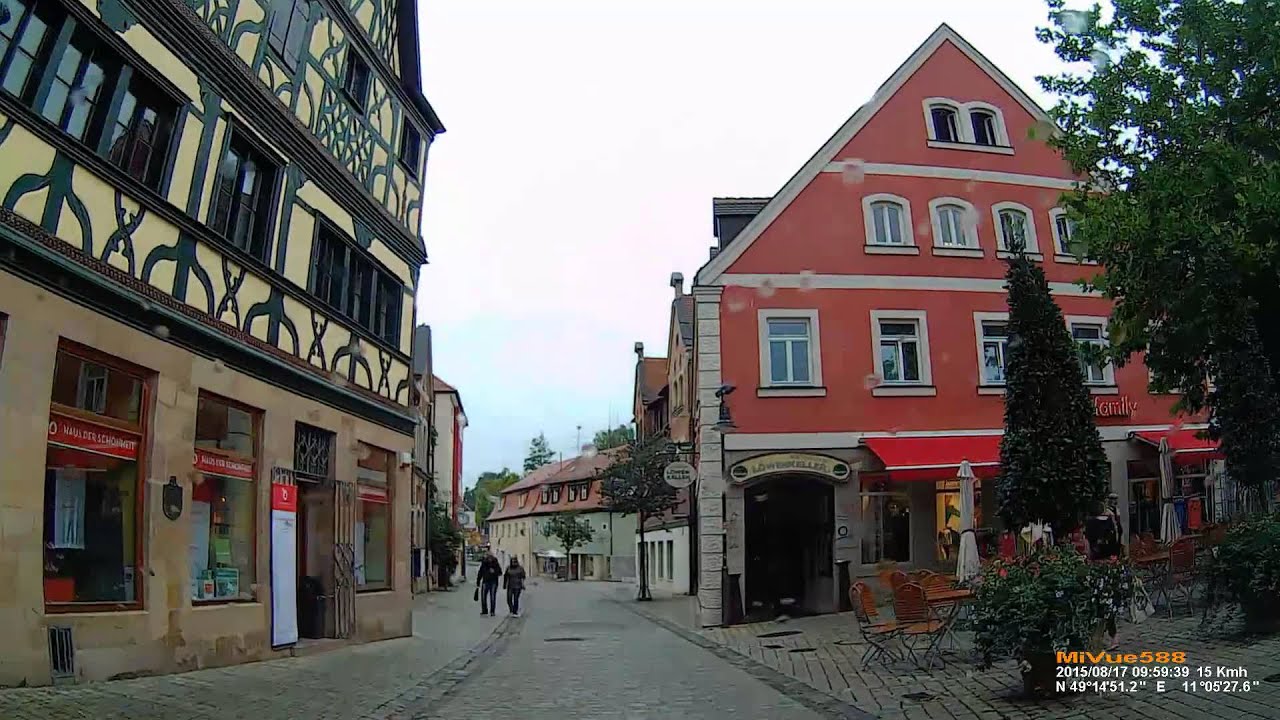 D: Kreisstadt Roth. Landkreis Roth. Fahrt durch die Stadt. August 2015