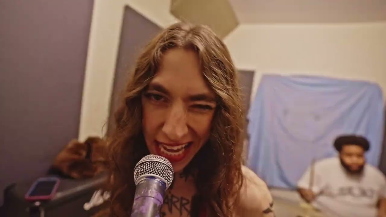 tricktheriddle - Down (Official Music Video)