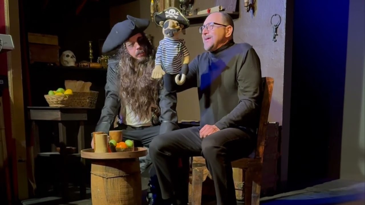 Puppets of the Caribbean - Deadeye Jim and Captain Boogerybeard (improvised song)