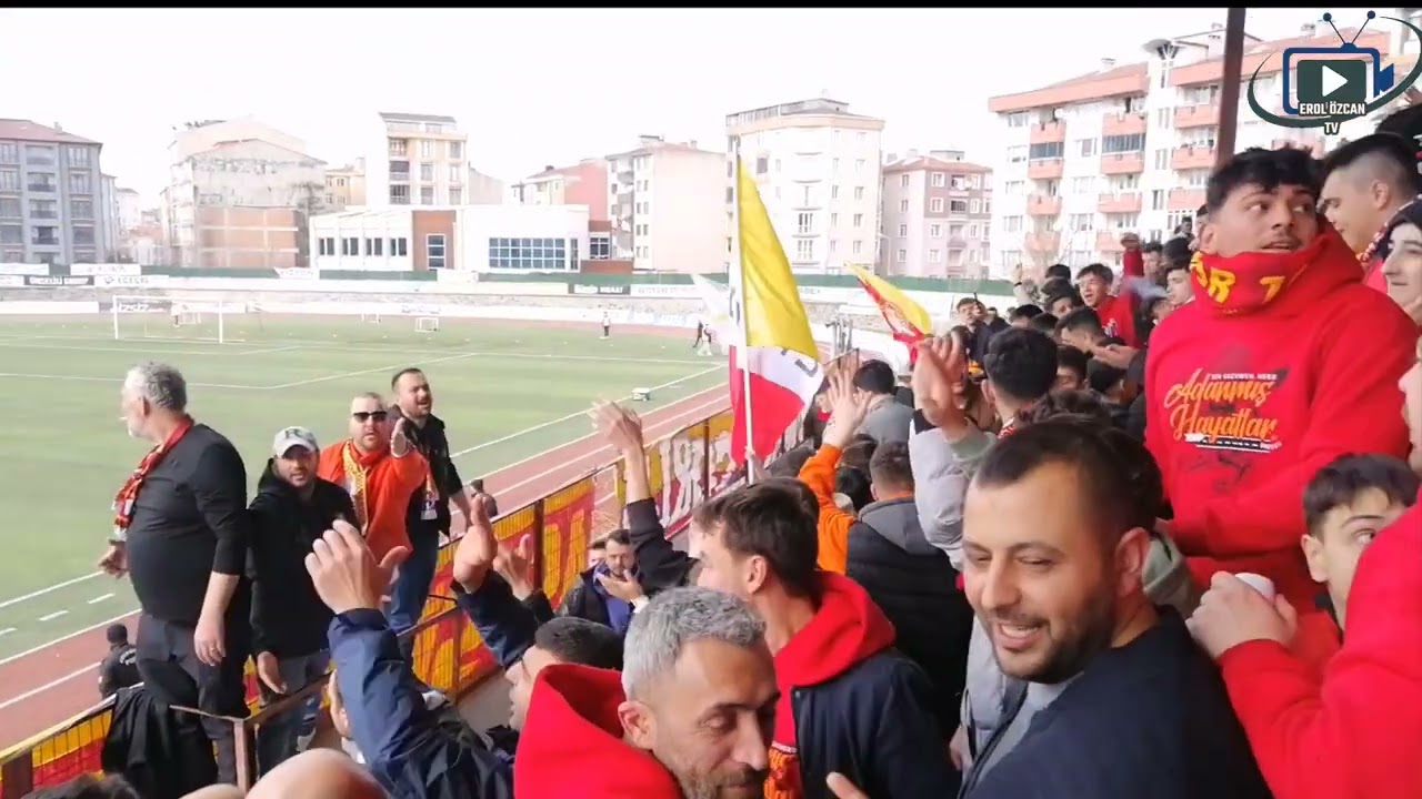 ÇORLUSPOR & FERİKÖY MAÇI  TARAFTARDAN TRİBÜN DERSİ