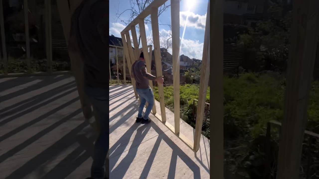 How To Frame Timber Wall #likeapro #carpentry  #shorts