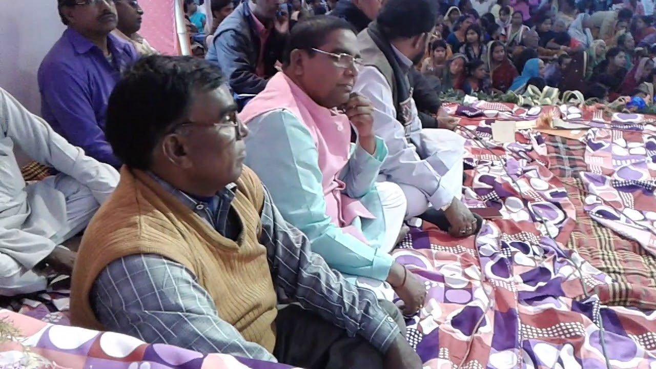 Ex Minister & present J D U Vicente President  Damodar Rawat is With Santmatacharya Swamy Gautamanan