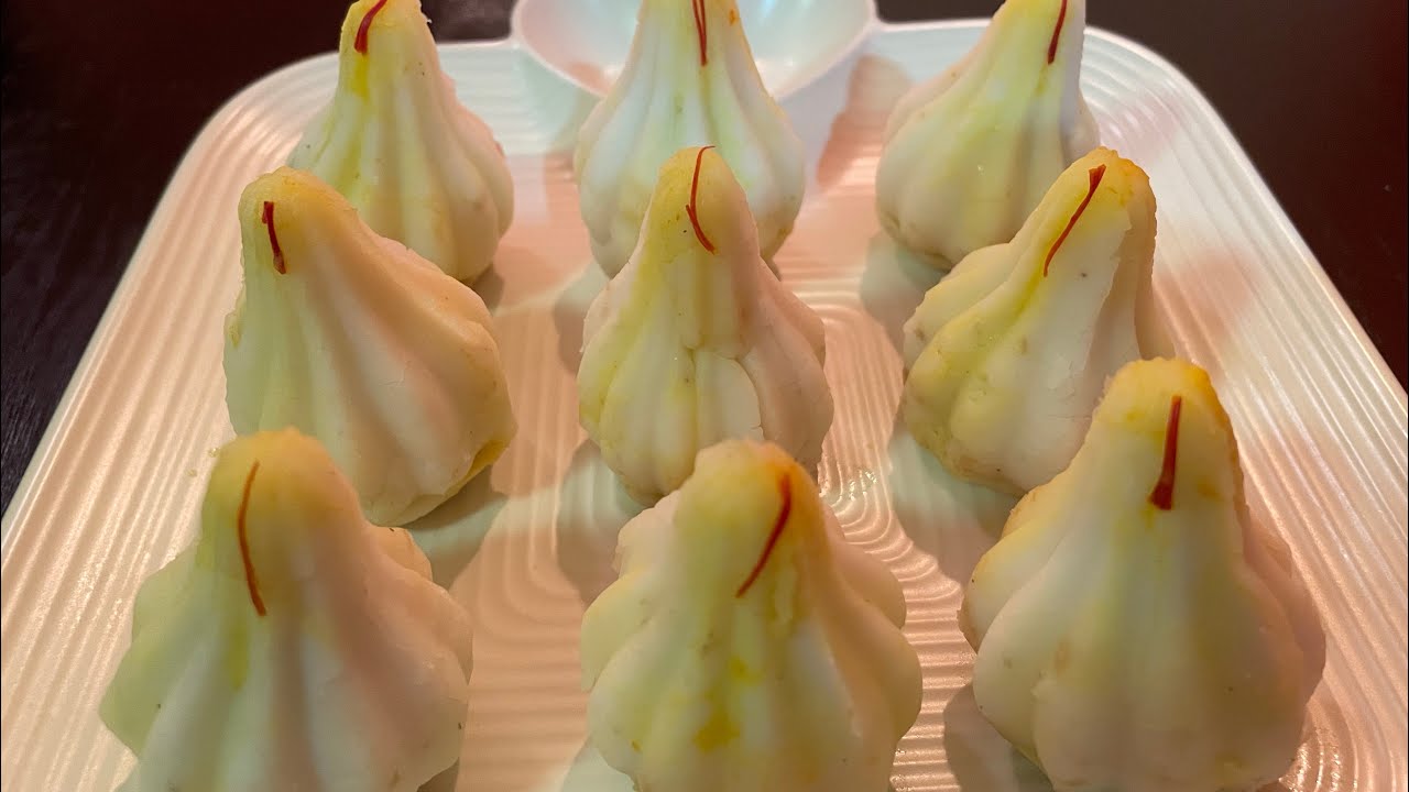 Quick Modak recipe 😋! Steamed Modak 🥰! Sweet dumplings ! Ukadiche Modak recipe