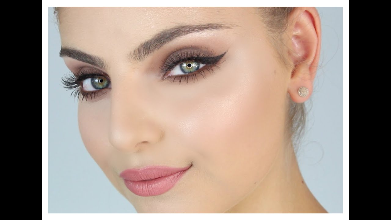 Modern/Classic Makeup Look + EXCITING COMPETITION!!!