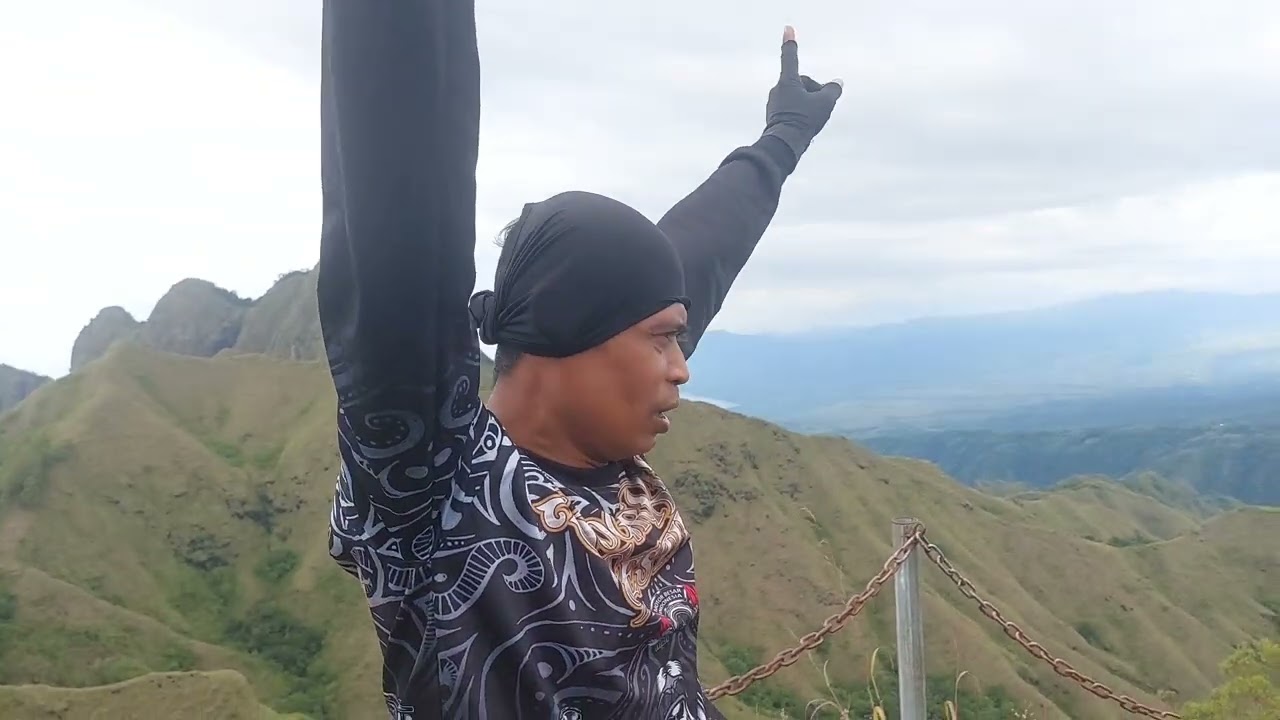 Sensasi Street Riding 152 km : Bajawa - Aimere - Ruteng FLORES ( Kota terdingin no 4  Indonesia )