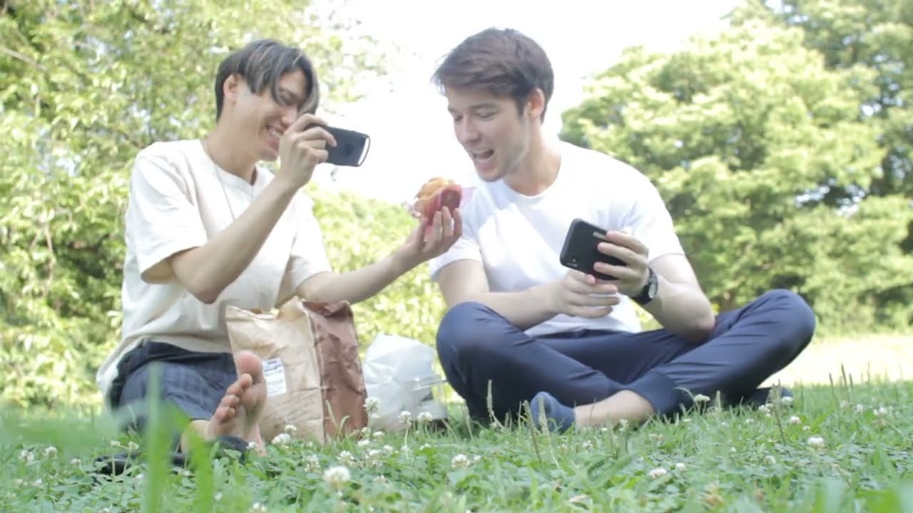 A day gay couple date. Picnic in Tokyo with my favorite Sweets xx bl