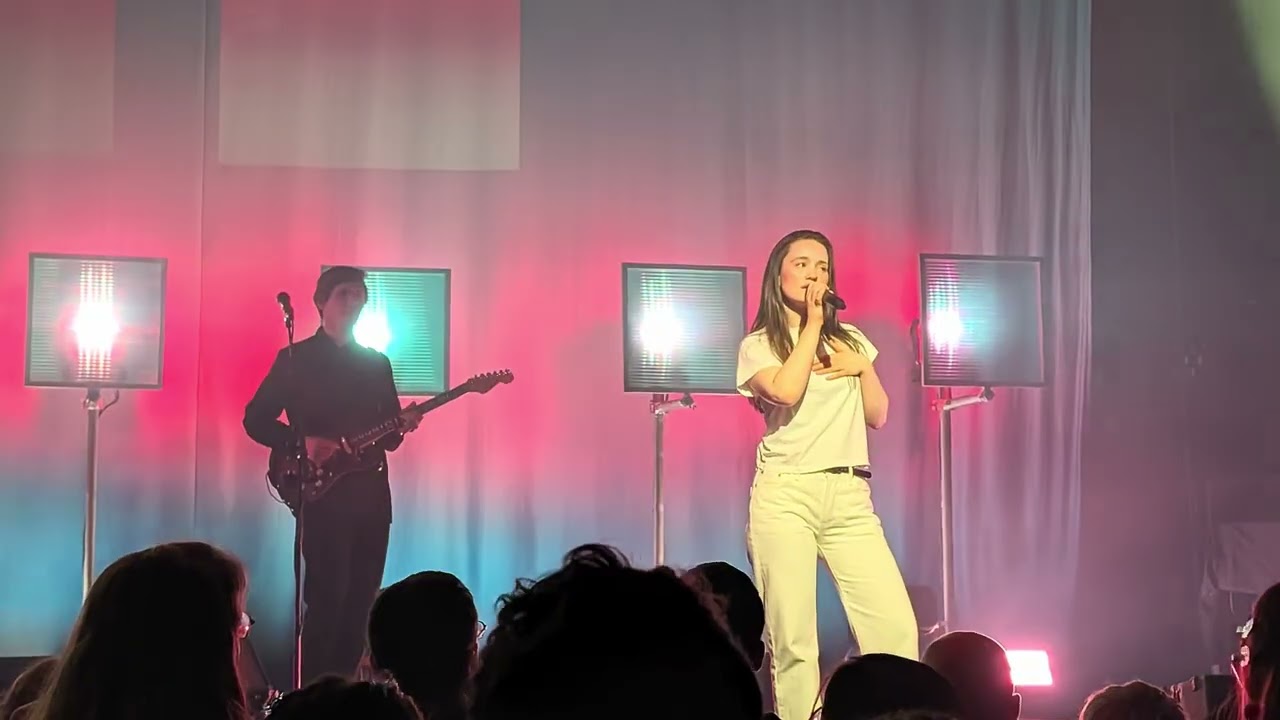 Sigrid at Roundhouse London 13/3/26