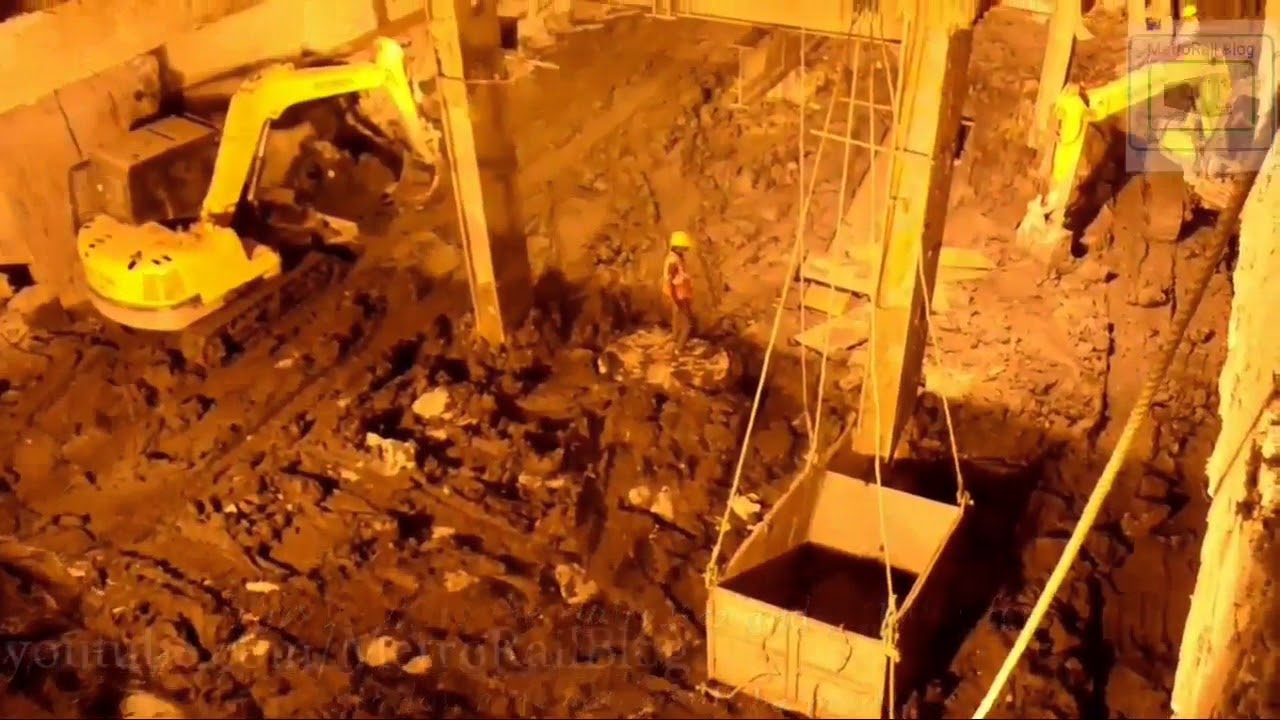 LOOK WHAT THEY'RE BUILDING !!! Massive Howrah Maidan Metro Station in Details #Underwater