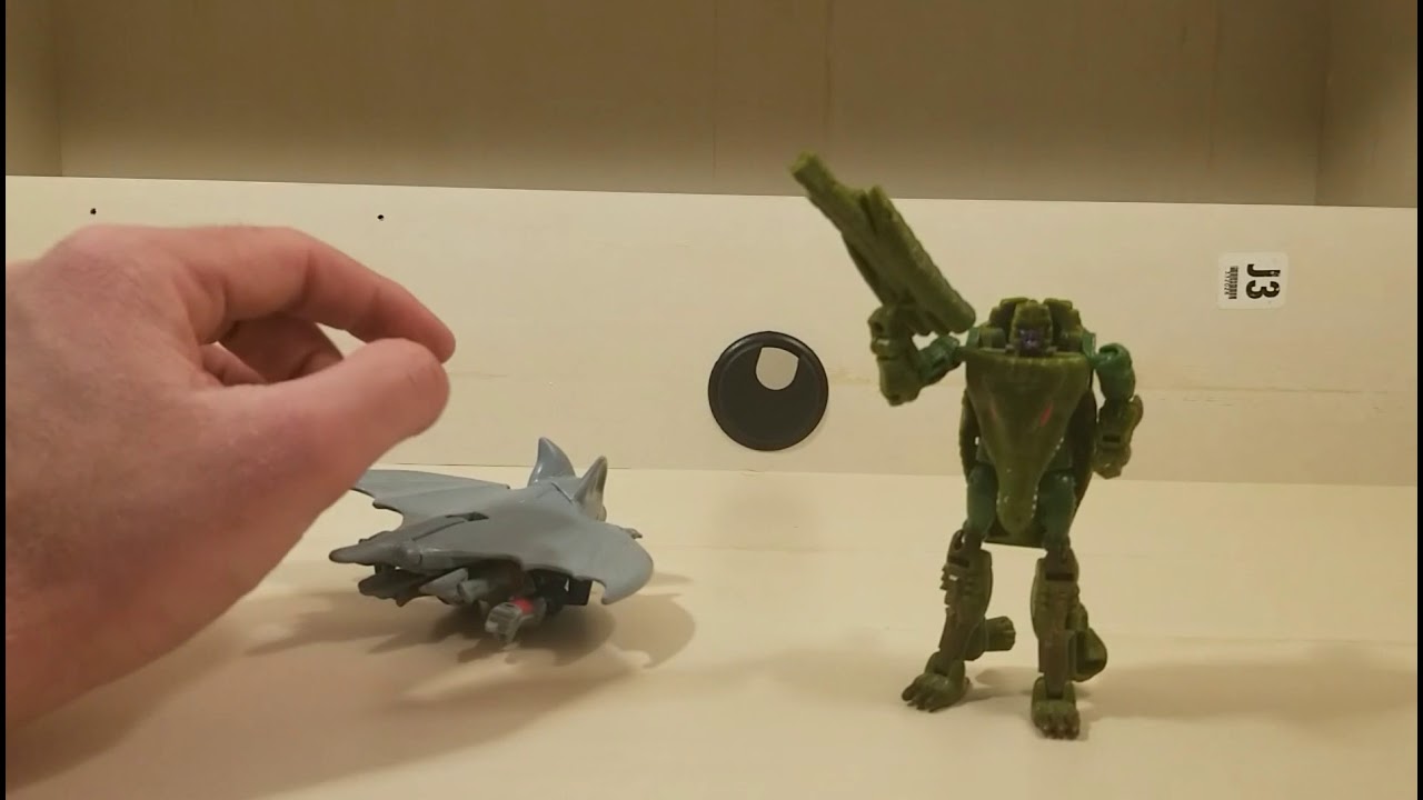 Transformers Beast Wars Alligator Megatron and Bat Optimus Review