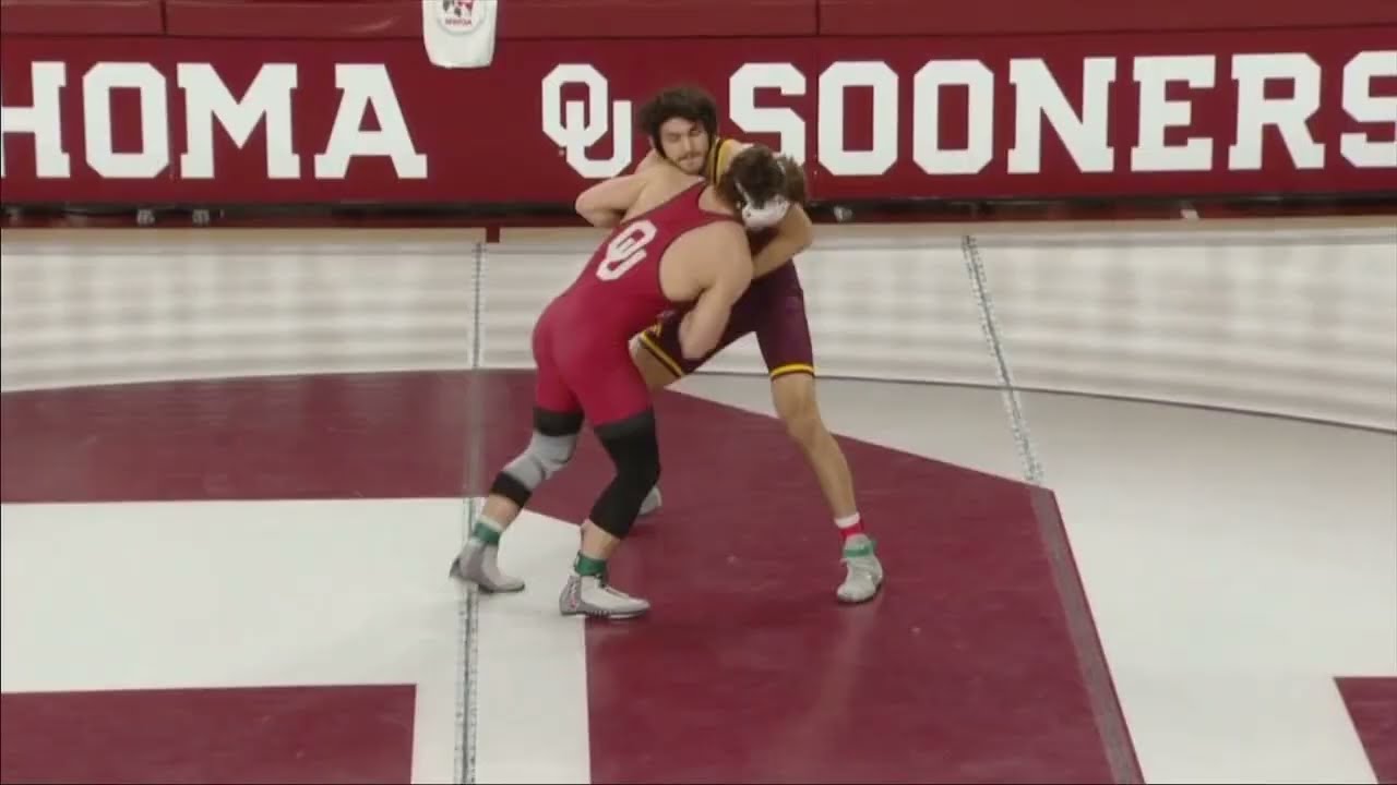 Carter Schubert vs. Cael Valencia (174lbs) FULL MATCH | 2025-26 Big 12 Wrestling