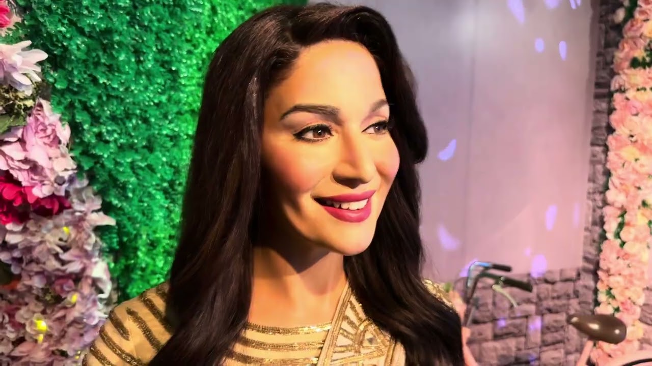 Dubai Blue Waters Madame Tussauds | متحف الشموع مدام توسو دبي