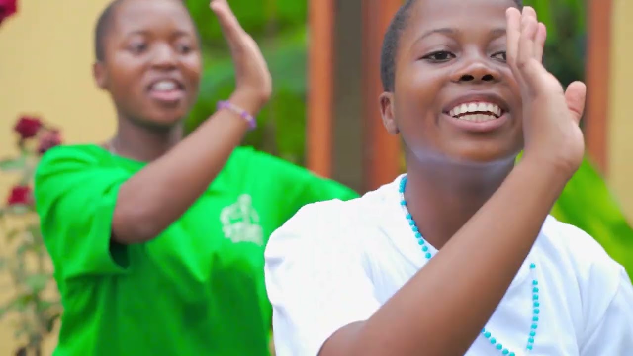 LIKUNI GIRLS SECONDARY SCHOOL CHOIR _  MITIMA YATHU
